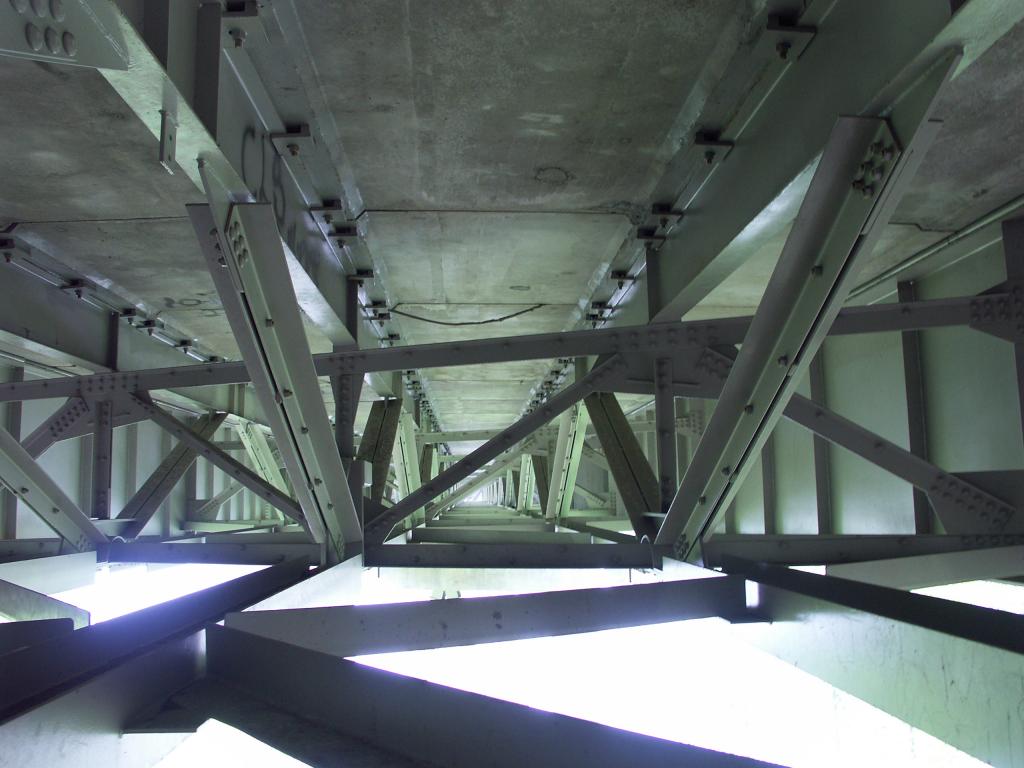 The underside of Chulitna bridge, its a real rats nest under there...