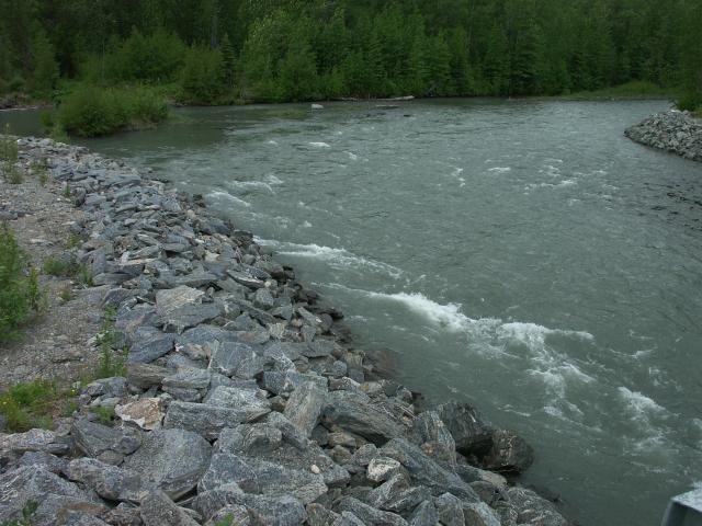 Another picture of the spur dike.