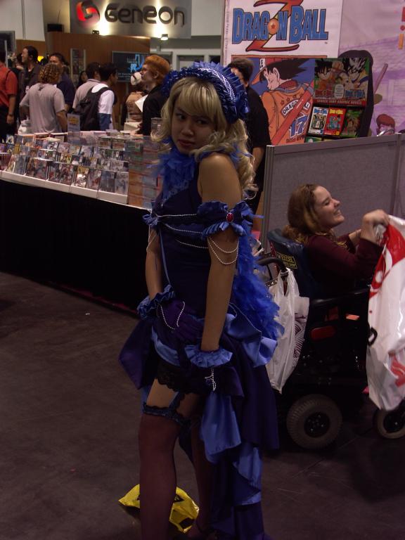 More cosplayers