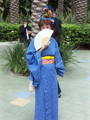 More cosplayers